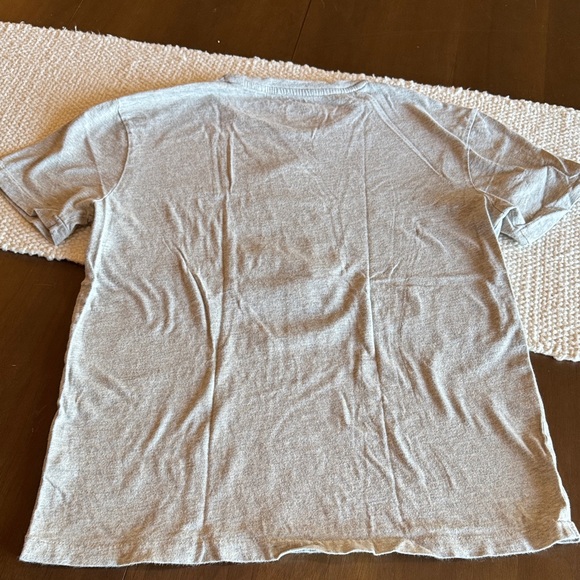 Polo by Ralph Lauren Light Gray Tee with Bear Design - Picture 6 of 6